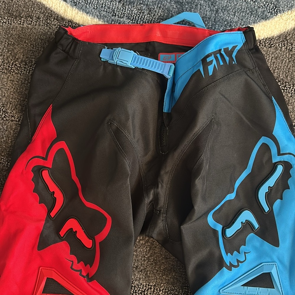 Fox Racing Motocross Red and Blue Racing Pants Sz. 32 UNWORN